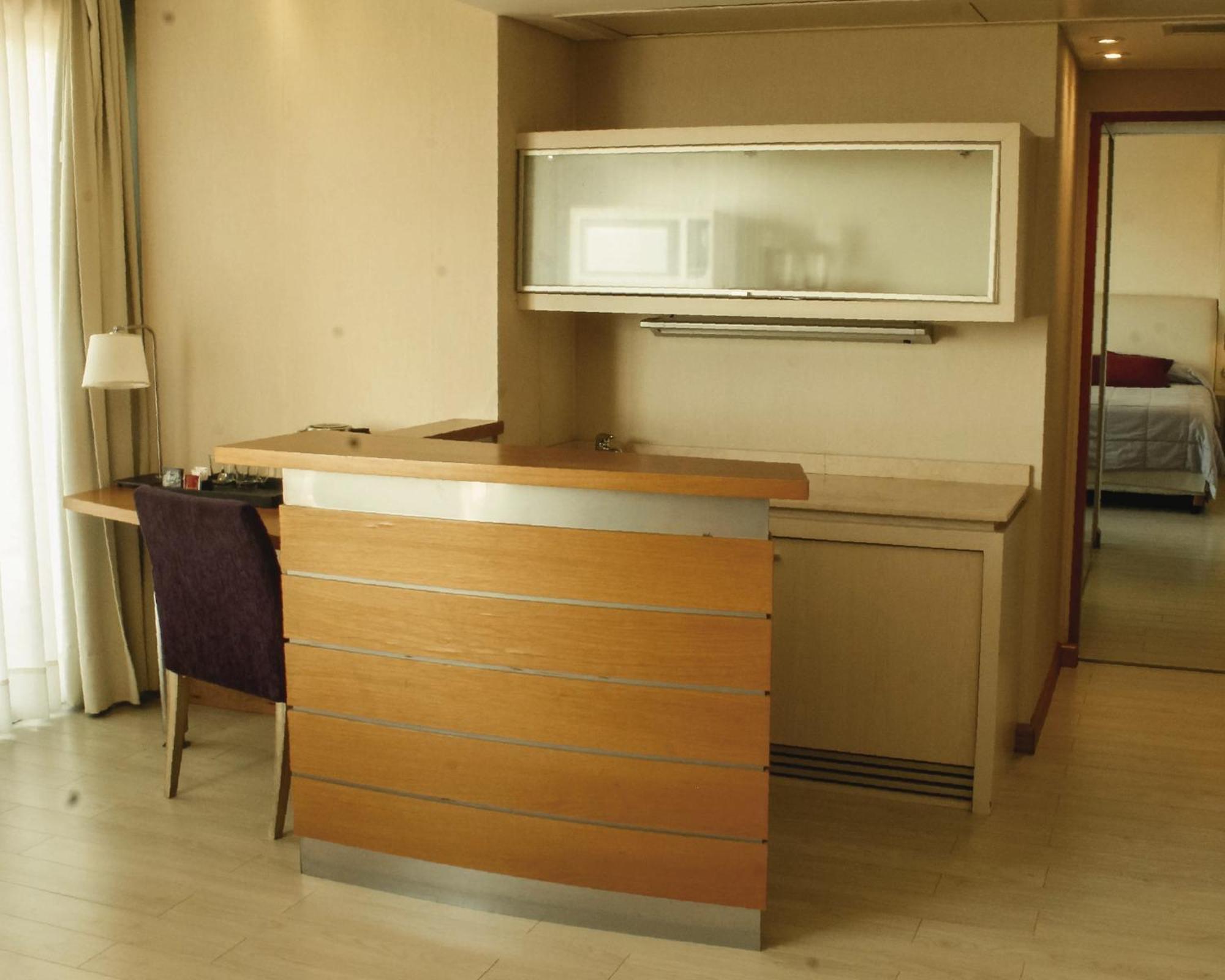 Hotel Plaza Colón Стая снимка