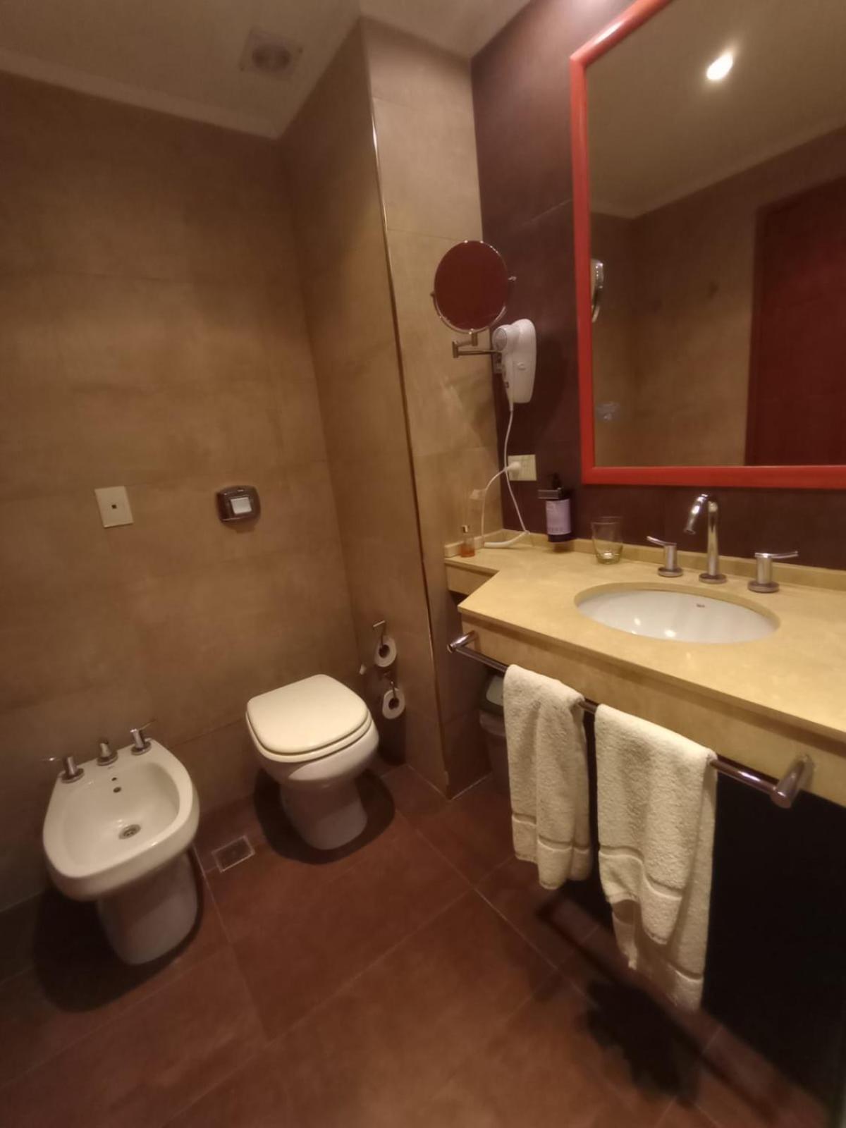 Hotel Plaza Colón Стая снимка